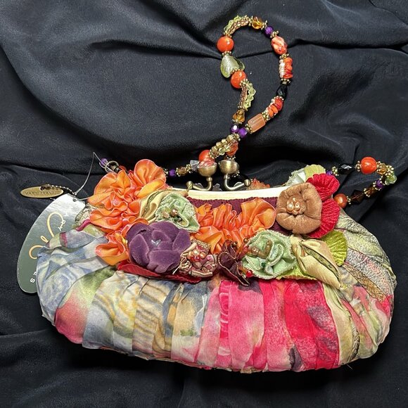 Mary Frances Firefly Luxury Floral Handbag w/ Cert of Auth, Retired Design #1467 - Picture 12 of 16